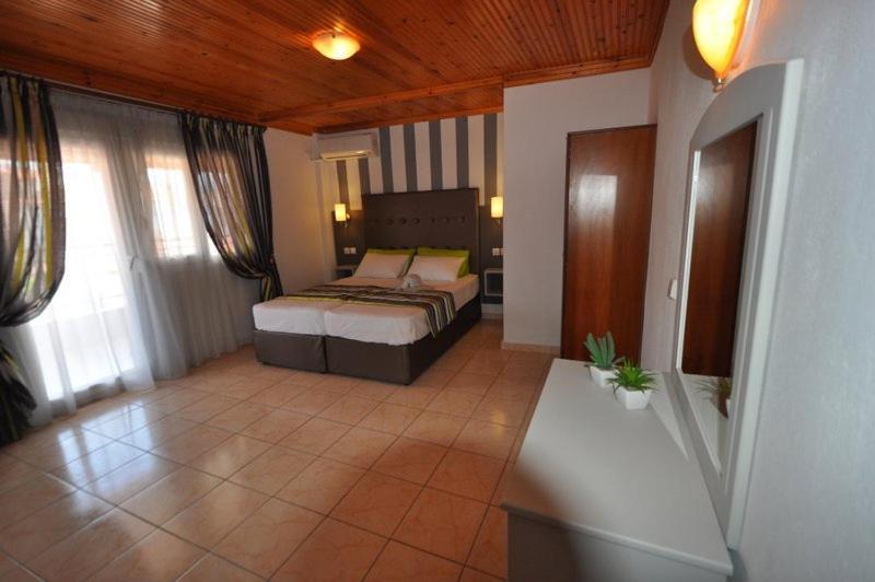 Hotel Asterias Limenaria  Ngoại thất bức ảnh