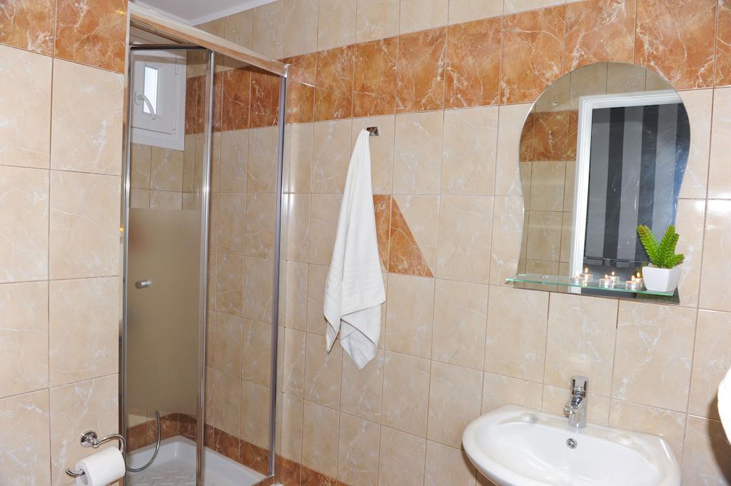 Hotel Asterias Limenaria  Phòng bức ảnh