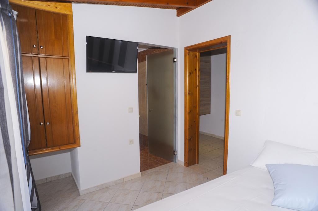 Hotel Asterias Limenaria  Phòng bức ảnh